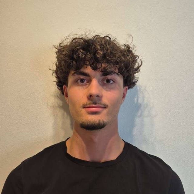 Guillaume D., chef des opérations chez Synor, agence IA à Genève